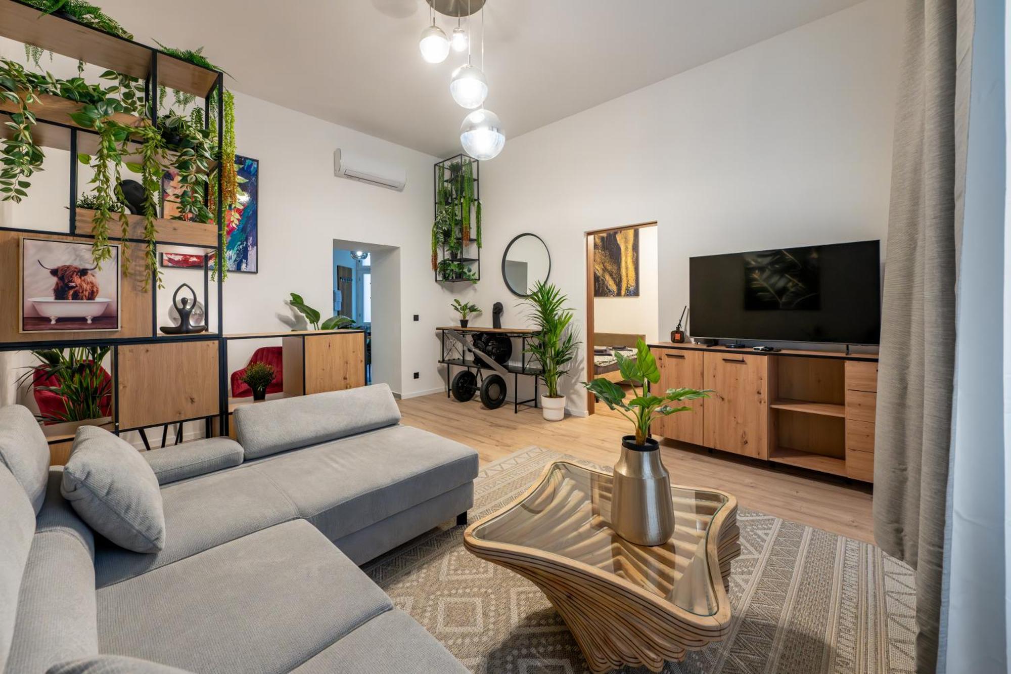 Heart Of Premium Apartment, Center *